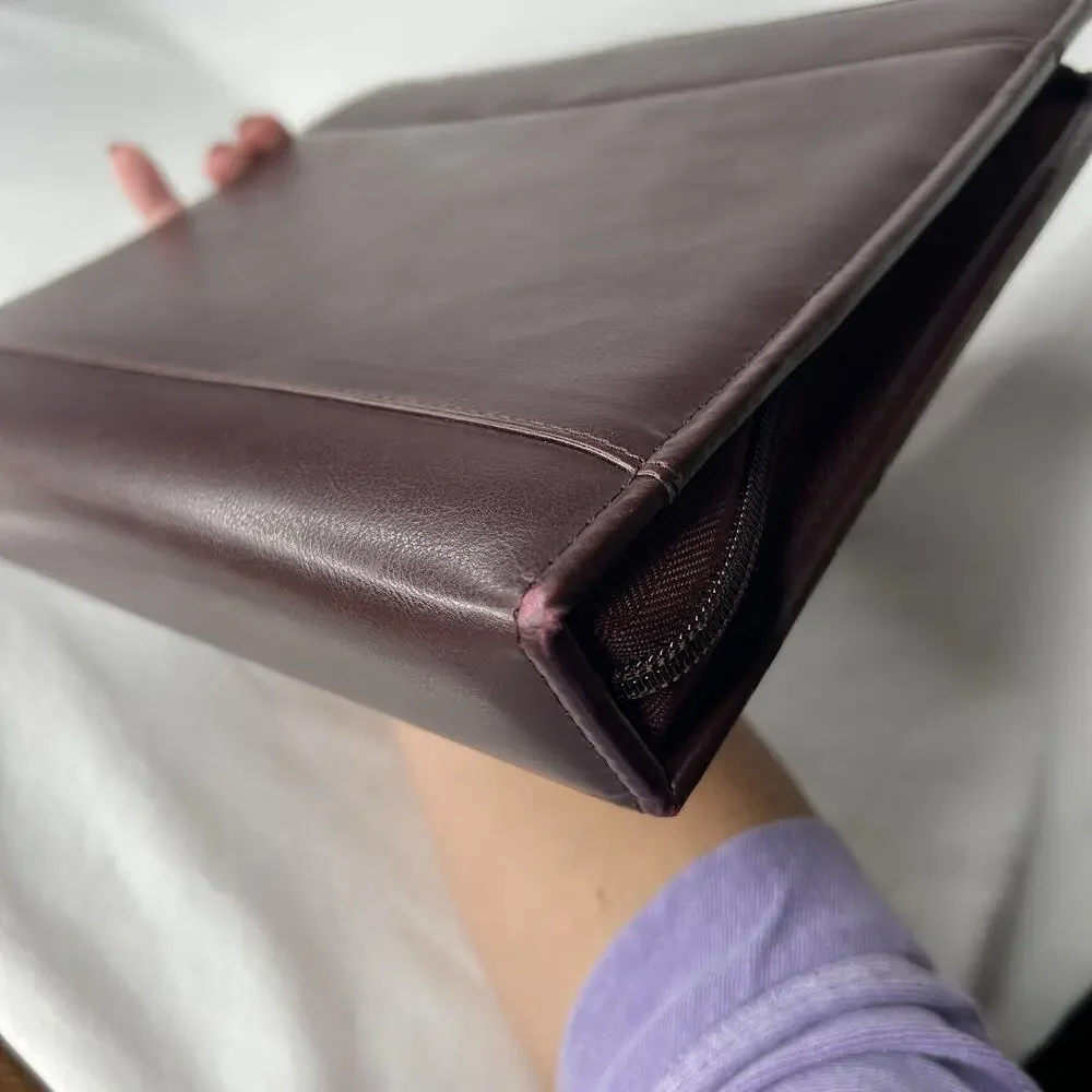 Franklin Covey Burgundy Medium Zip Around 7 Ring Planner 10” x 8.5”